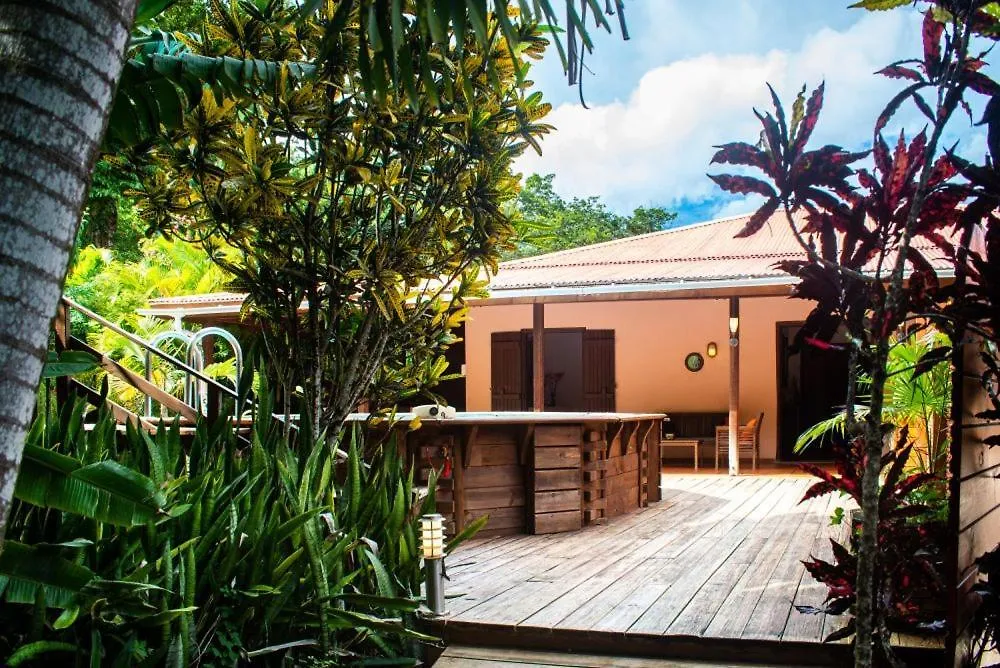 Au Jardin Des Colibris Ecolodge&Spa Deshaies